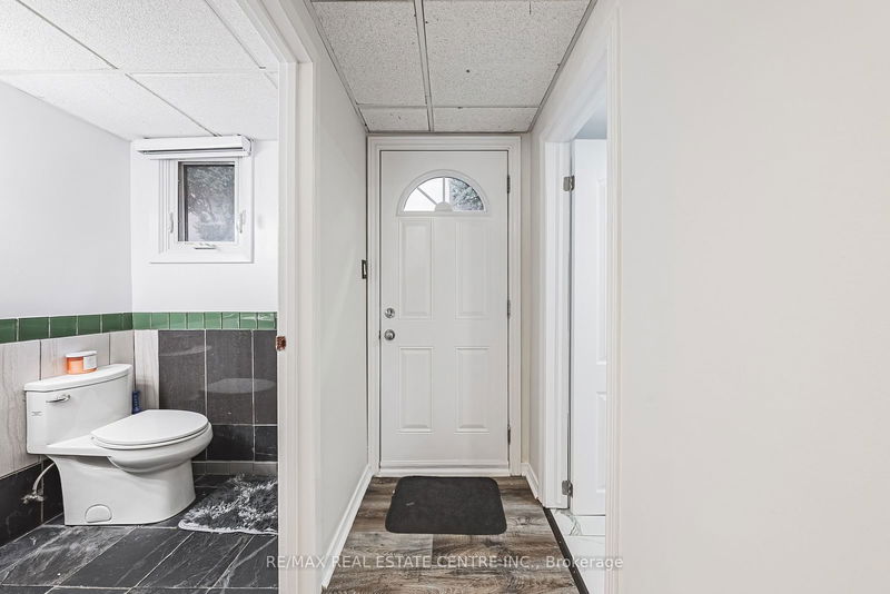 267 Erb St E Waterloo, N2J 1N6 | Image 19