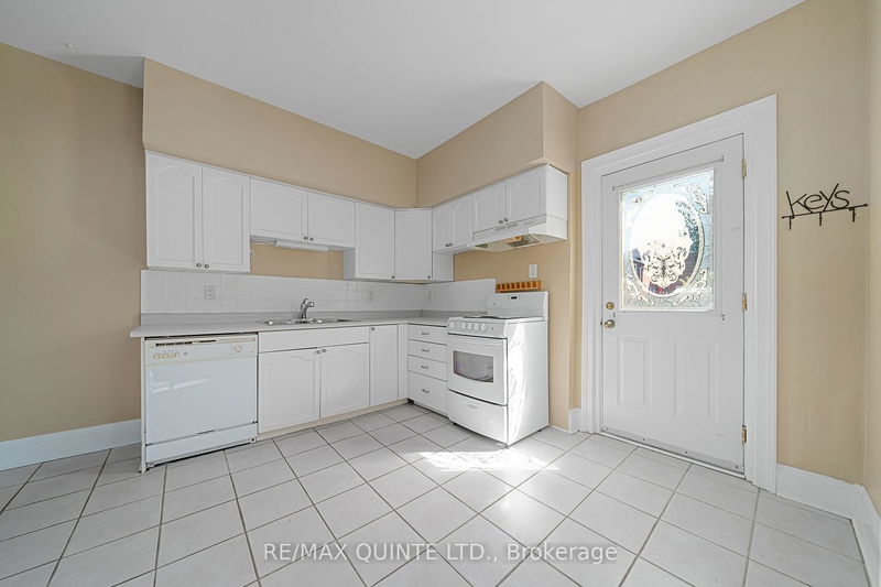 12 Queen St  Belleville, K8N 1T2 | Image 5