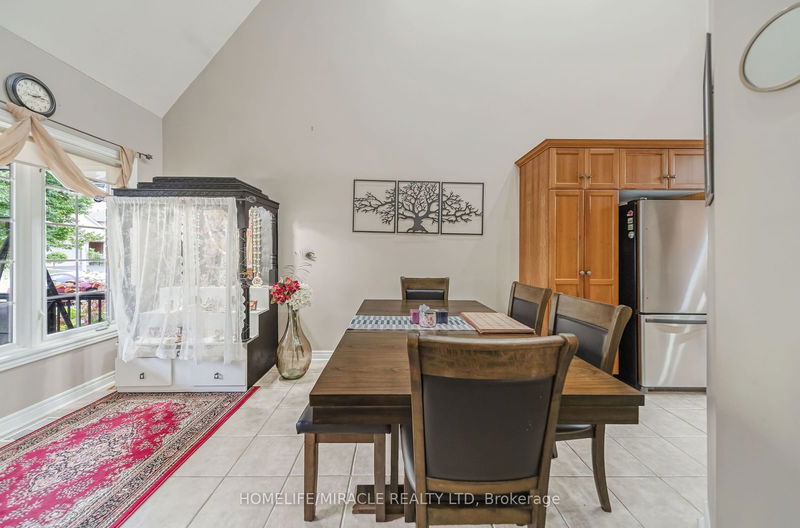 93 Lynch Circ S Guelph, N1L 1R8 | Image 7