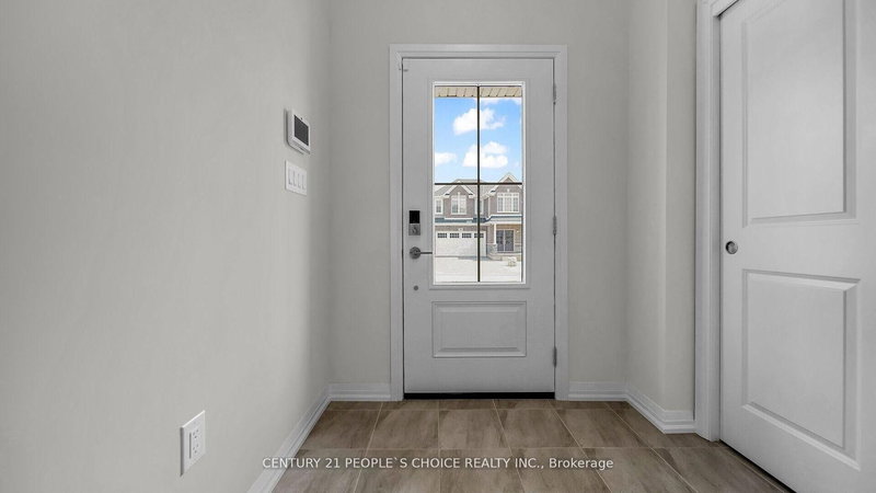 46 Samuel Ave, Pelham, L3B 5N5 | Image 3