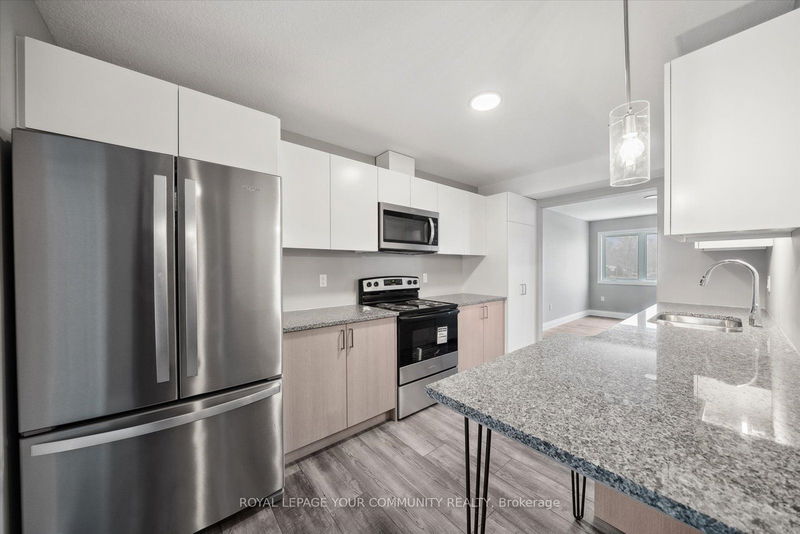 Unit #4 — 182 Bridge Cres, Minto - Palmerston image-0-0