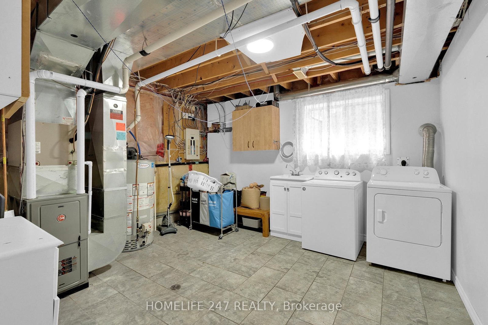 Listing Image 32