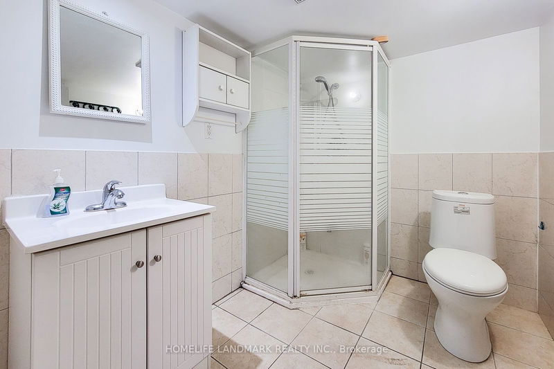 56 Arthur Ave N Hamilton, L8L 6C5 | Image 30