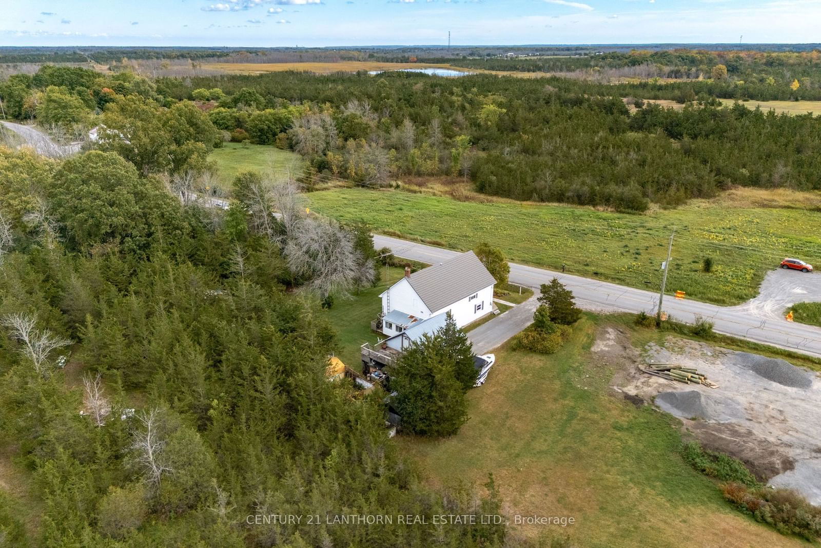 Detached House sold at 1868 County Road 14, Prince Edward County, Ameliasburgh, K0K 1A0 - MLS: X9380609