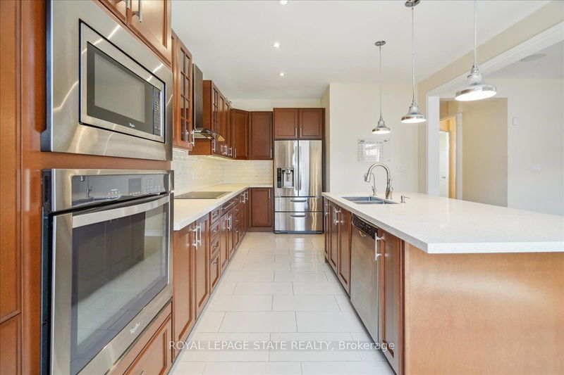 232 Raymond Rd  Hamilton, L9K 0H5 | Image 24