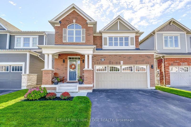 home for sale on 280 Fellowes Crescent