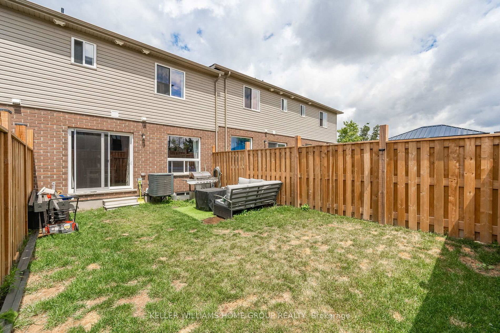 Listing Image 38