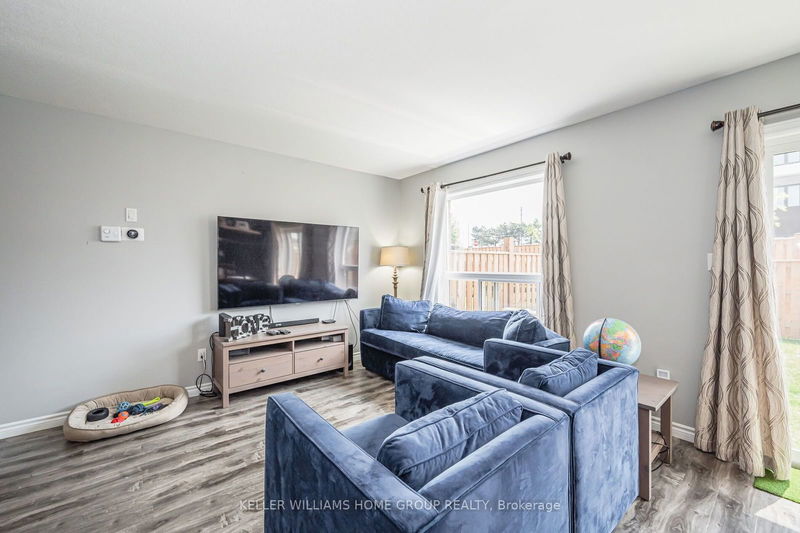 124 Summit Ridge Dr  Guelph, N1E 6X2 | Image 8