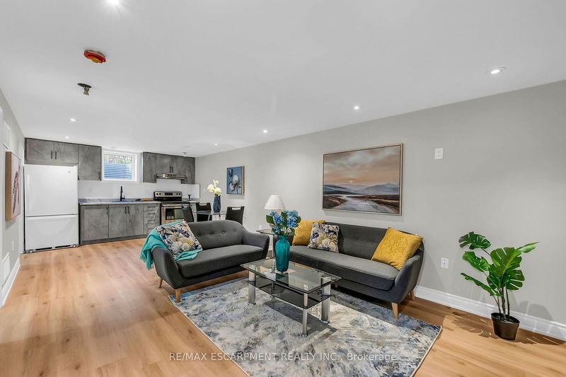 165 Bellingham Dr  Hamilton, L8V 4M6 | Image 23