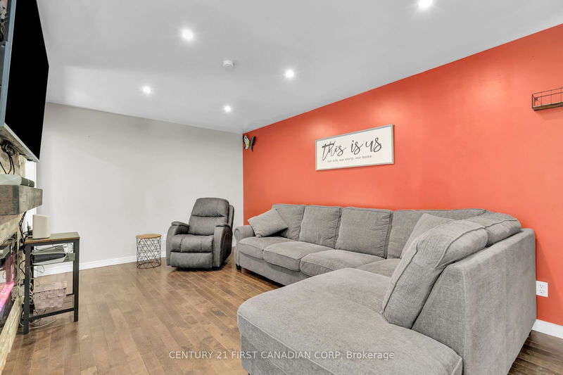 51 Barrett Cres  London, N6E 1T4 | Image 12