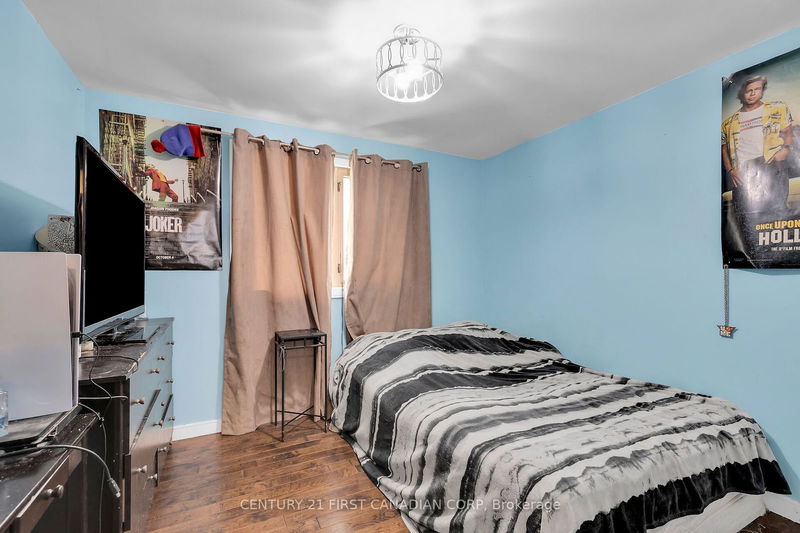 51 Barrett Cres  London, N6E 1T4 | Image 16