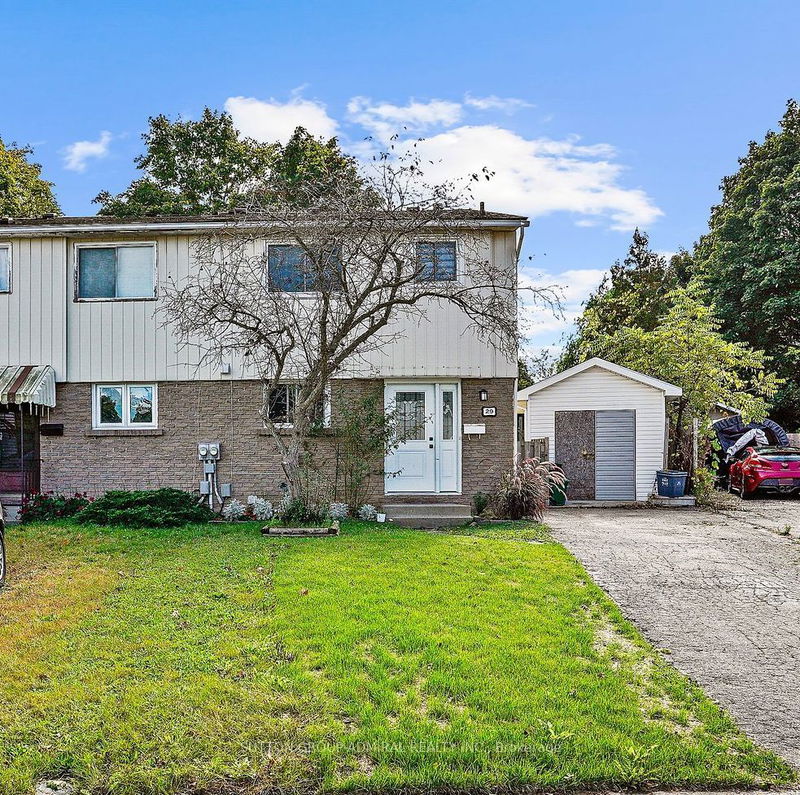 29 Roman Cres  Brantford, N3V 1A2 | Image 1