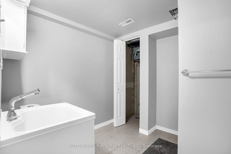 29 Roman Cres  Brantford, N3V 1A2 | Image 30