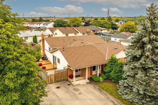 88 AUTUMN Place