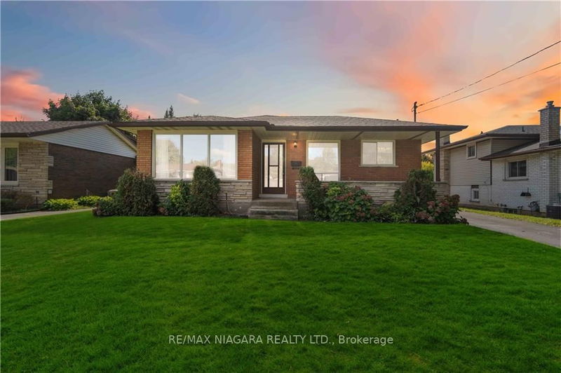 6702 Margaret St  Niagara Falls, L2G 2V3 | Image 1