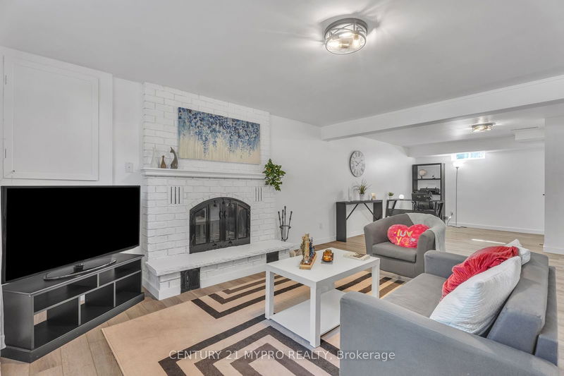 76 Banting Cres  London, N6G 4G3 | Image 31