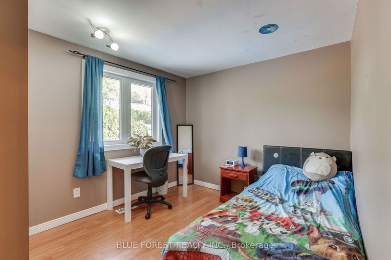 12 Somerset Cres  London, N6K 3M2 | Image 22