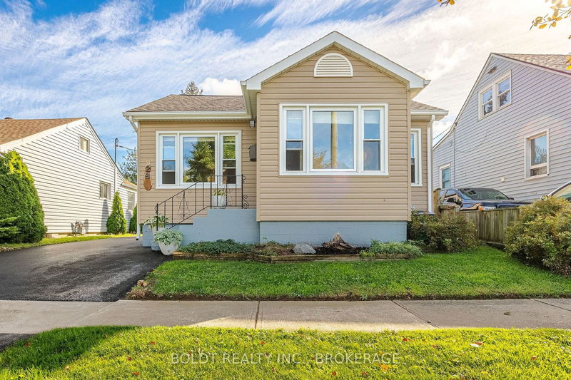 home for sale on 28 Shakespeare Avenue