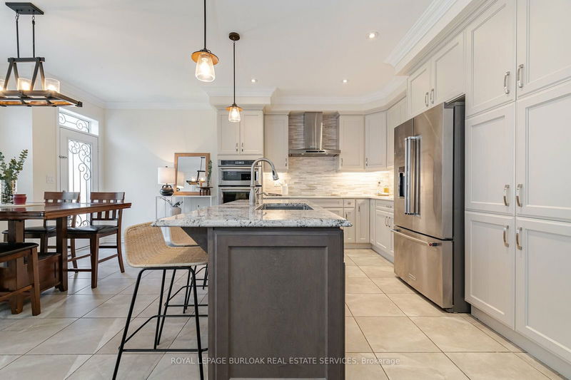 45 Stillwater Cres  Hamilton, L8B 1V6 | Image 12