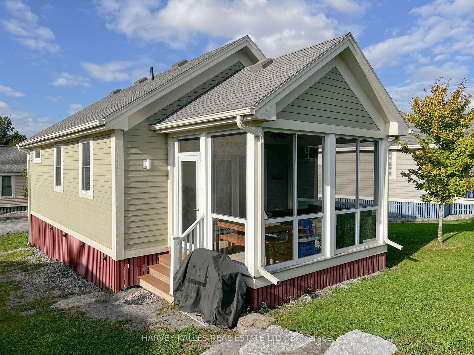 Building at 24 Butternut Lane, Prince Edward County, Athol