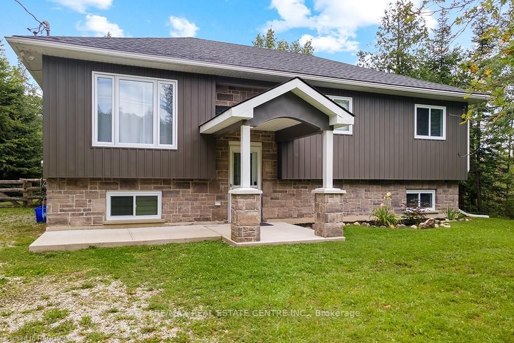 Detached House sold at 619 Pike Bay Road, Northern Bruce Peninsula, N0H 2T0 - MLS: X9382353