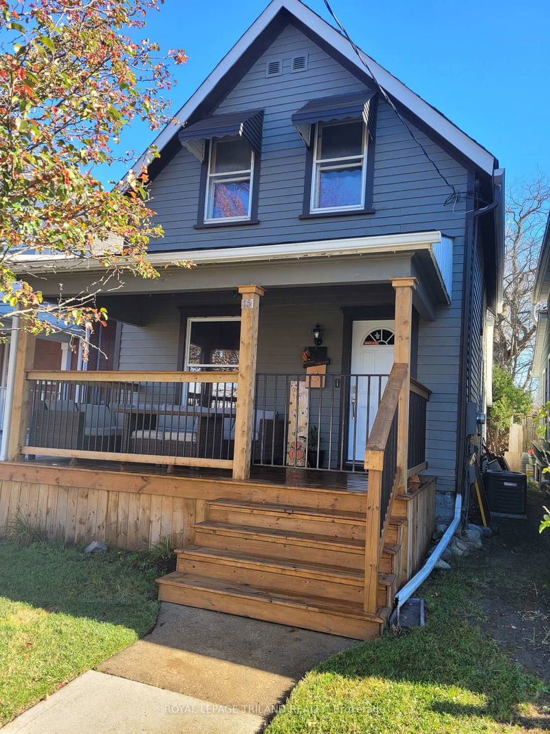 home for sale on 15 Balaclava Street
