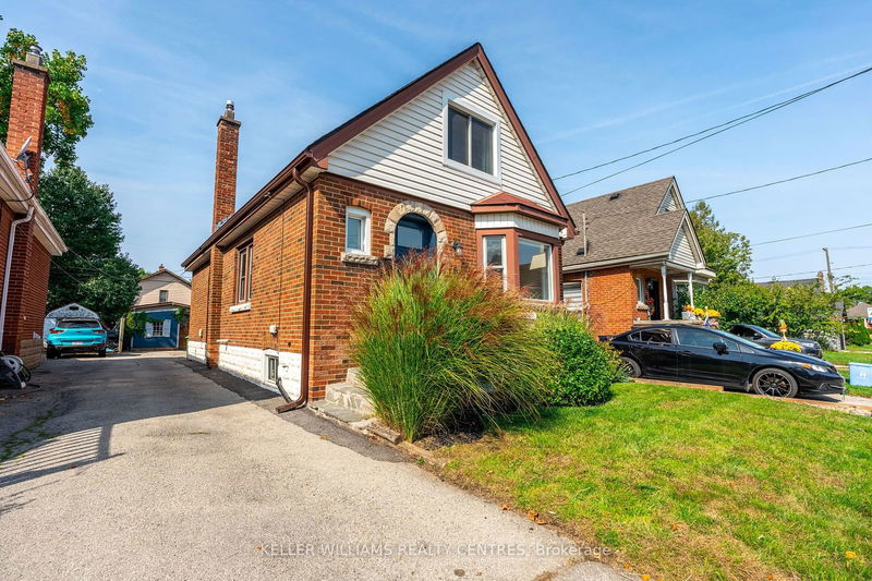 6 Weir St S Hamilton, L8K 3A1 | Image 2