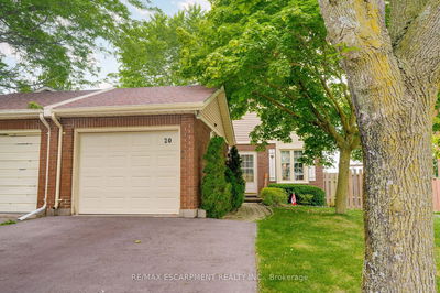 20 Elmvale Crt  Haldimand, N0A 1S0 | Image 1