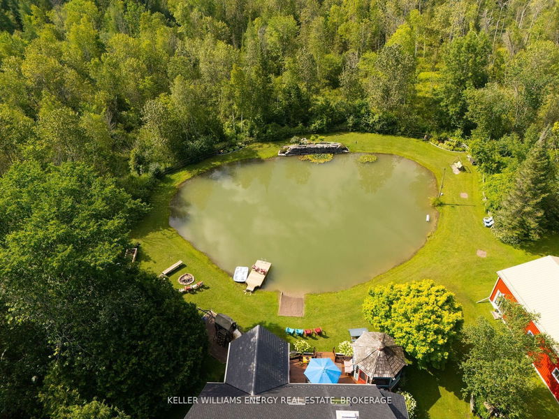 112 Farmstead Rd  Kawartha Lakes, K0M 2J0 | Image 2