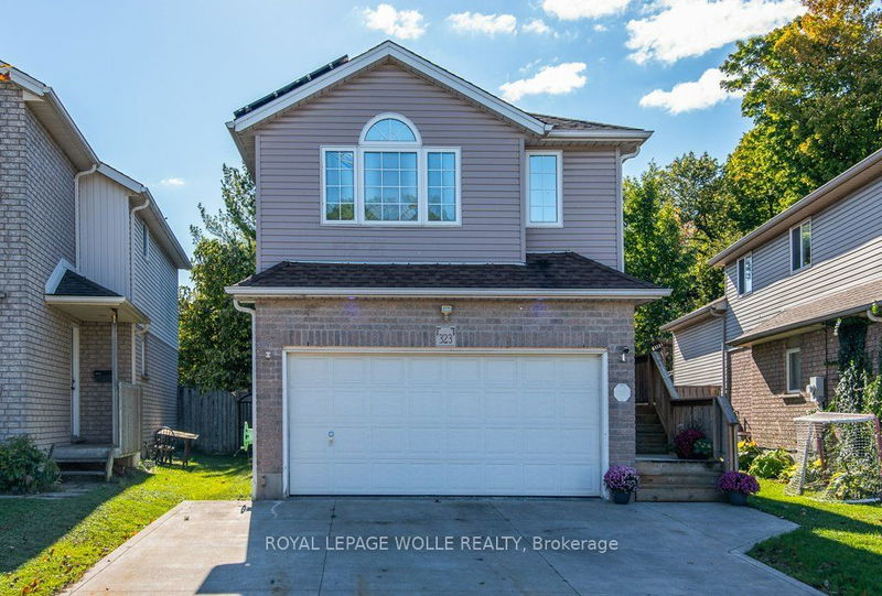 home for sale on 323 Pastern Trail