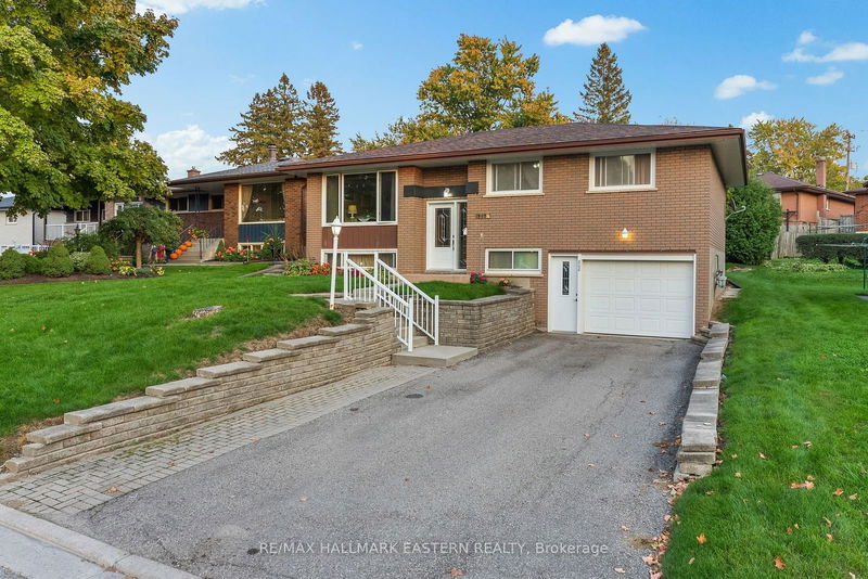 808 Highland Crt  Peterborough, K9H 5K2 | Image 1