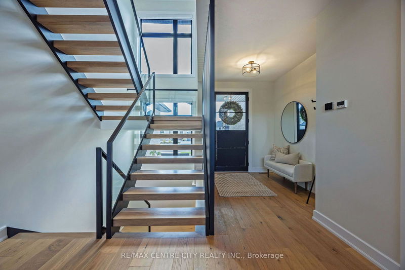 1736 Upper West Ave  London, N6K 0J2 | Image 3