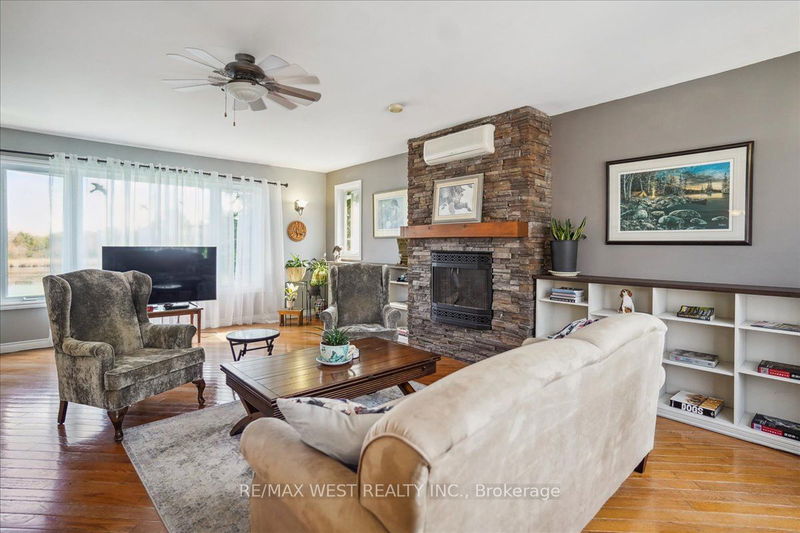 20855 Brunon Ave  Kawartha Lakes, L0C 1G0 | Image 4