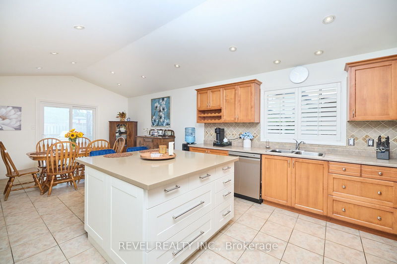 107 Napa Lane  Hamilton, L8E 6B5 | Image 5