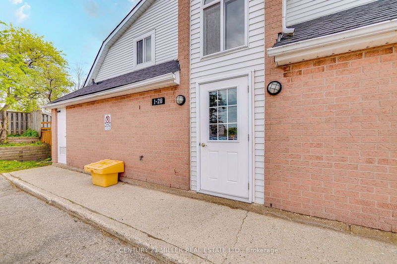  19 - 41 Valleyview Rd  Kitchener, N2E 3H9 | Image 2