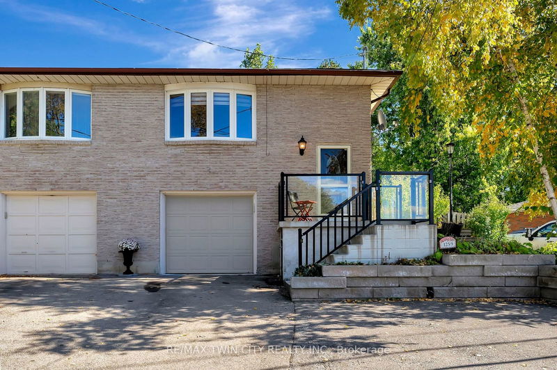 home for sale on 1259 Swan Street