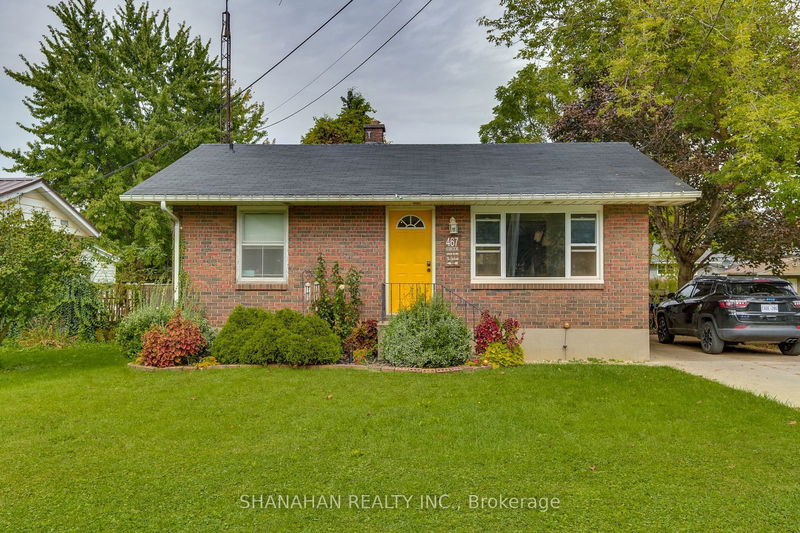 home for sale on 467 Simcoe Street