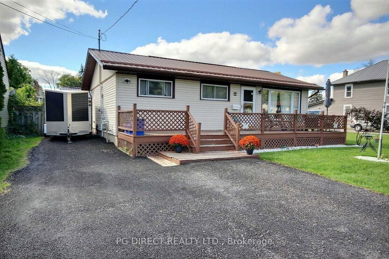 24 McNichol Ave  Quinte West, K8V 2R6 | Image 2