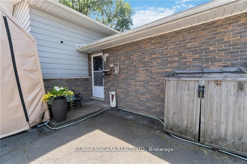 262 First Ave  Welland, L3C 1Y8 | Image 3