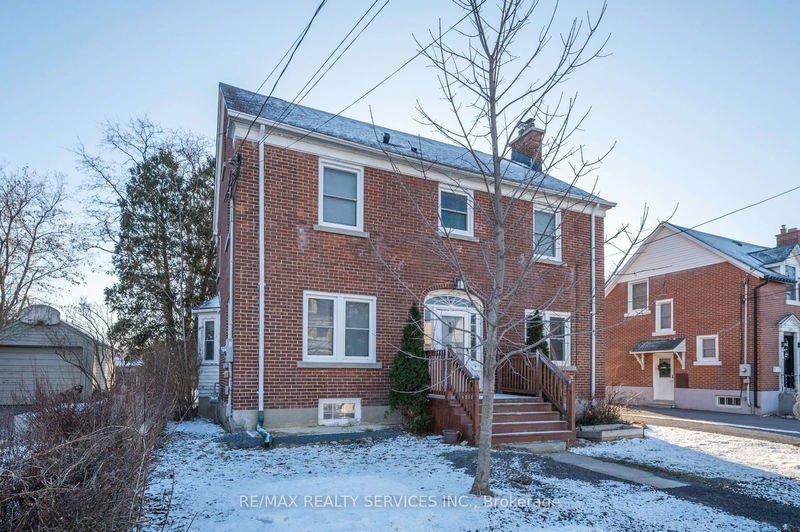 445 York St  Cornwall, K6J 3Z6 | Image 1