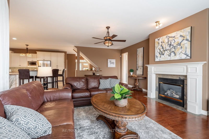 5 Maryheather Cres  Hamilton, L8B 0Z6 | Image 11