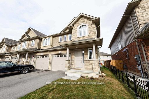 home for lease on 30 Cittadella Boulevard