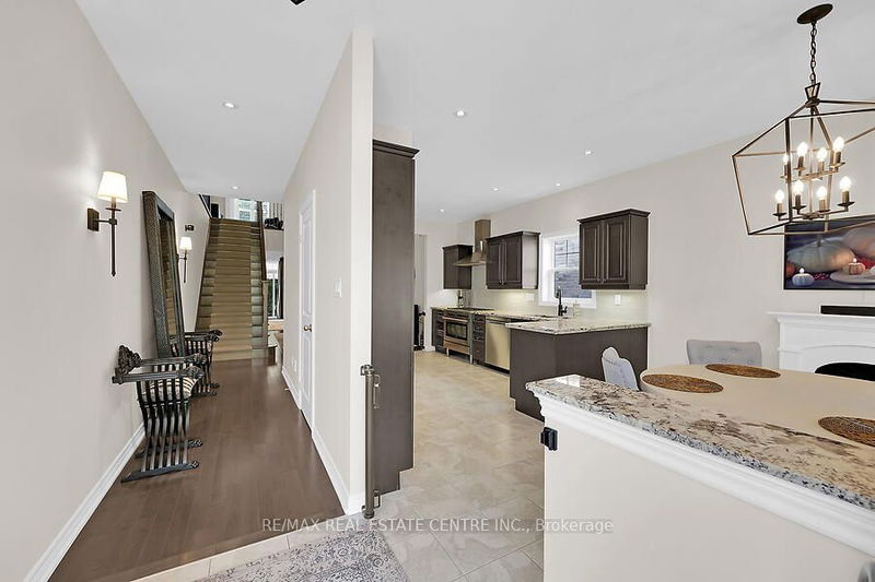  32 - 38 Butternut Grove Lane  Hamilton, L9K 0B7 | Image 5