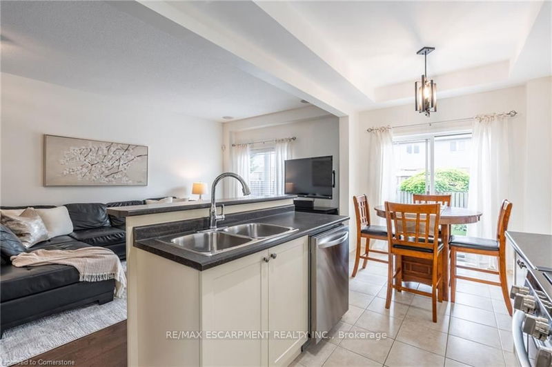 39 Bankfield Cres  Hamilton, L8J 0C1 | Image 11