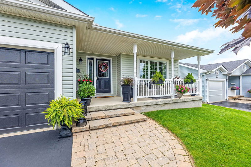 145 Glenariff Dr  Hamilton, L8B 1A5 | Image 3