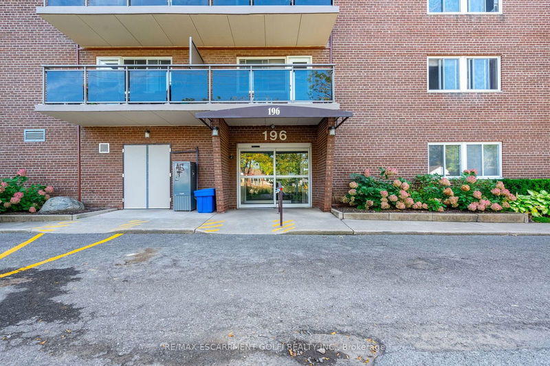  212 - 196 Scott St  St. Catharines, L2N 5T2 | Image 1