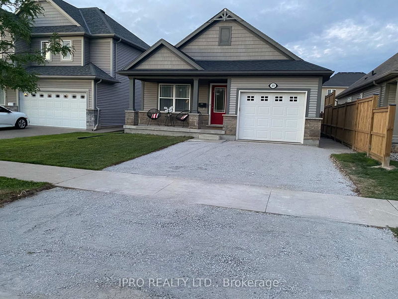 home for lease on Basemnt-203 Classic Avenue