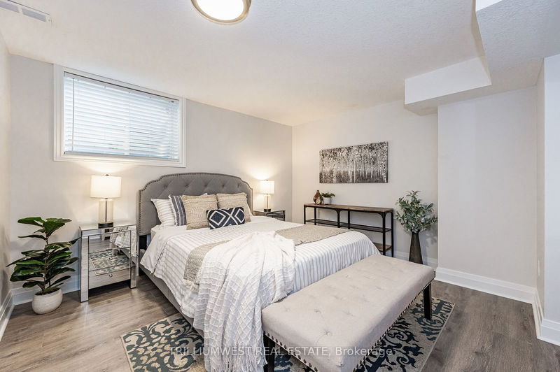 93 Vaughan St  Guelph, N1G 0B3 | Image 23