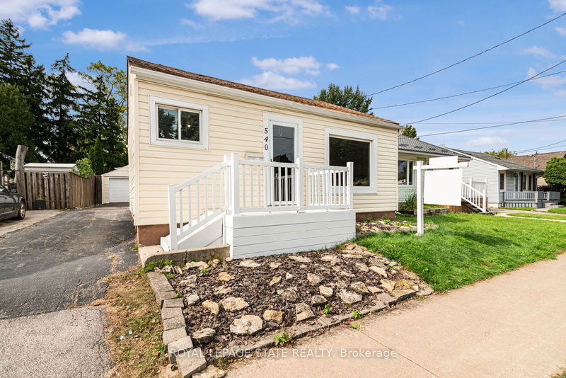 540 Upper Wentworth St  Hamilton, L9A 4T9 | Image 4