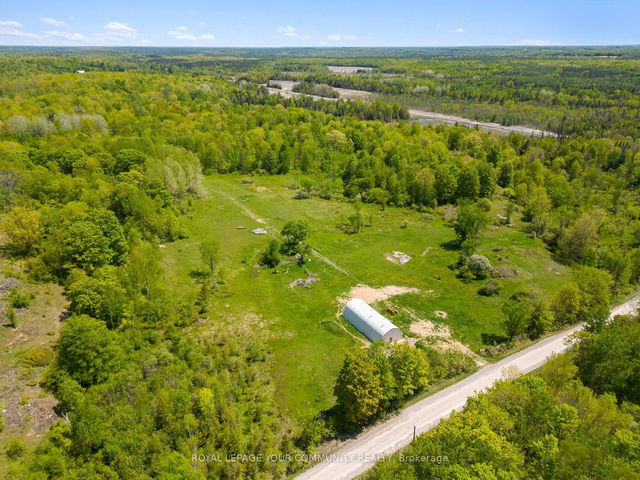 84 HUNT CLUB Road